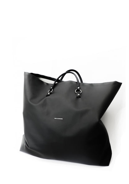 STATEMENT LEATHER BAG
