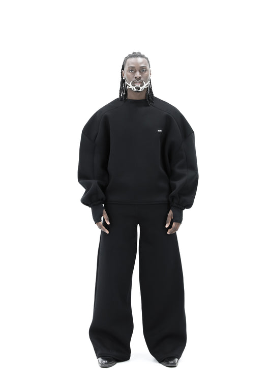 STATEMENT SEAM SWEATER