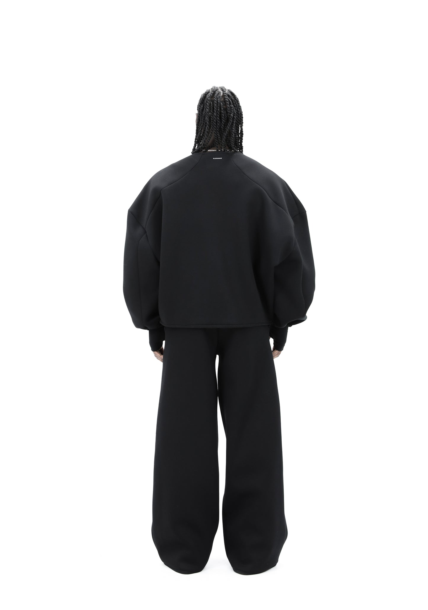 STATEMENT SEAM SWEATER