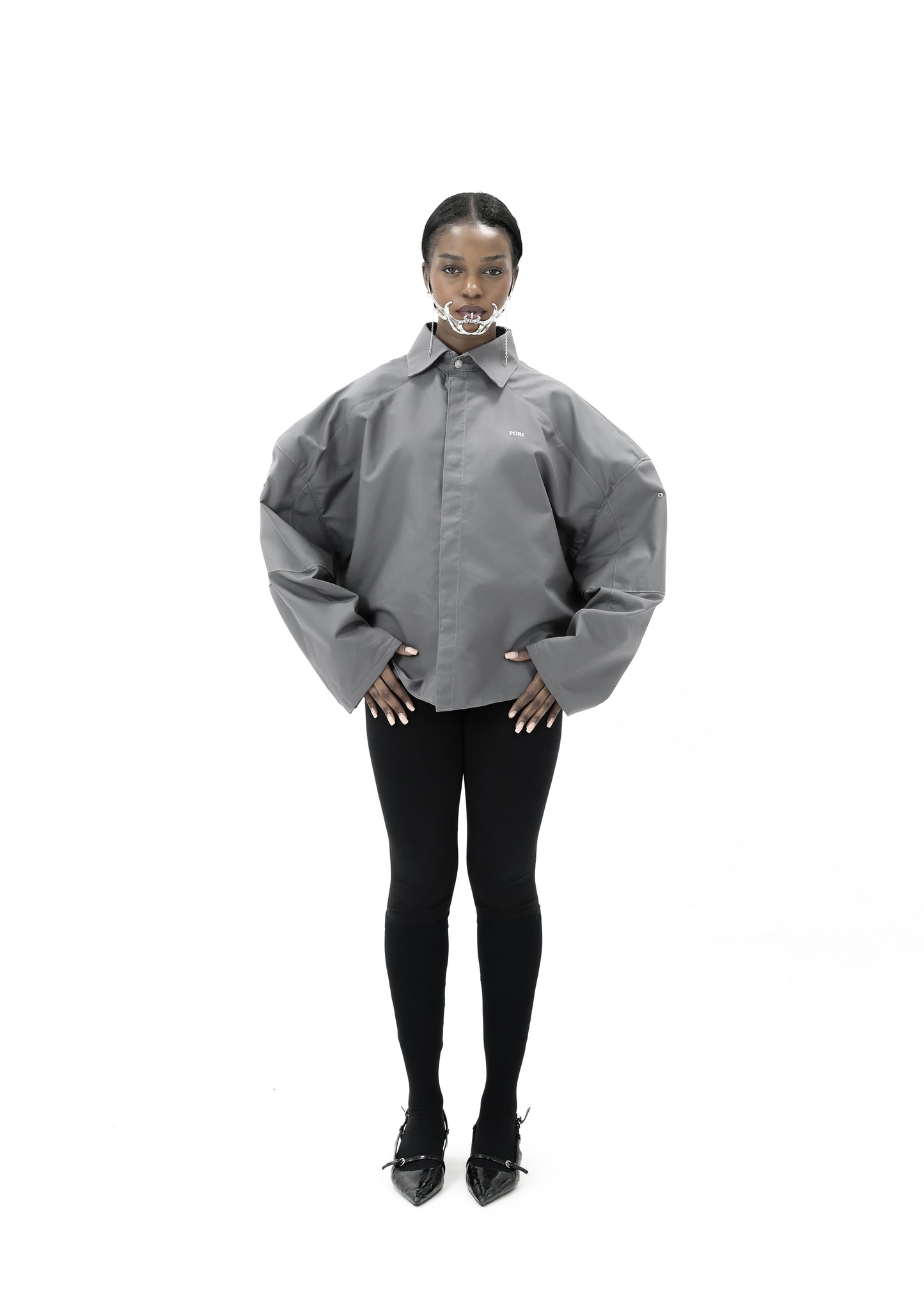 STATEMENT SEAM SHIRT