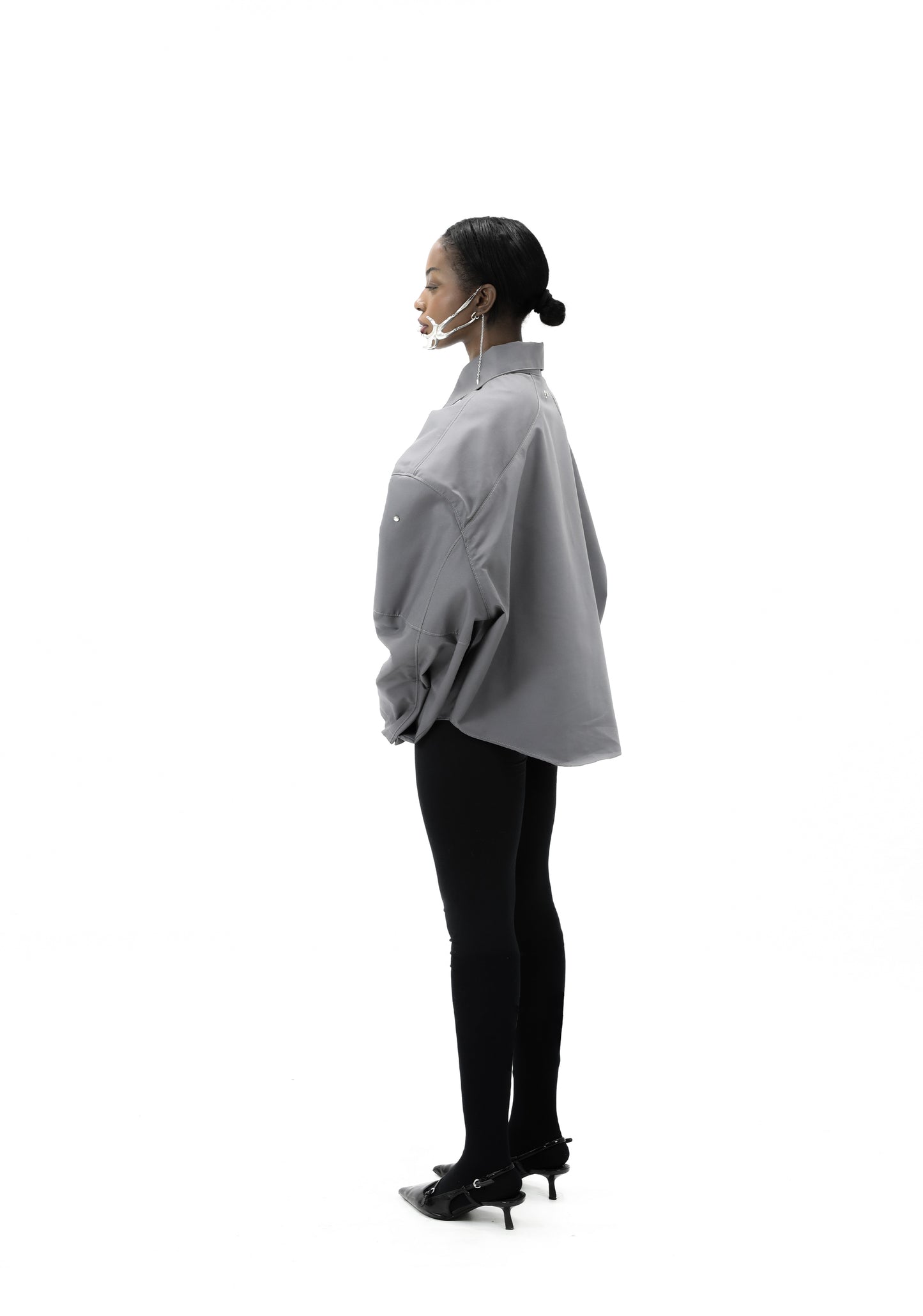 STATEMENT SEAM SHIRT